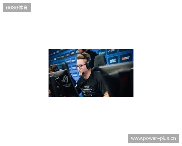 英超本轮最佳球员候选：埃泽、皮克福德、桑托斯入选